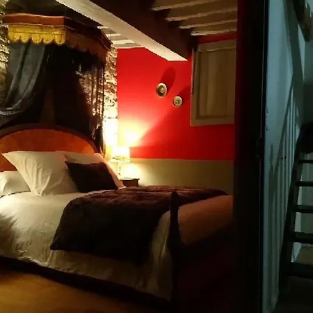 Le Relais De Saint Jacques Frühstückspension